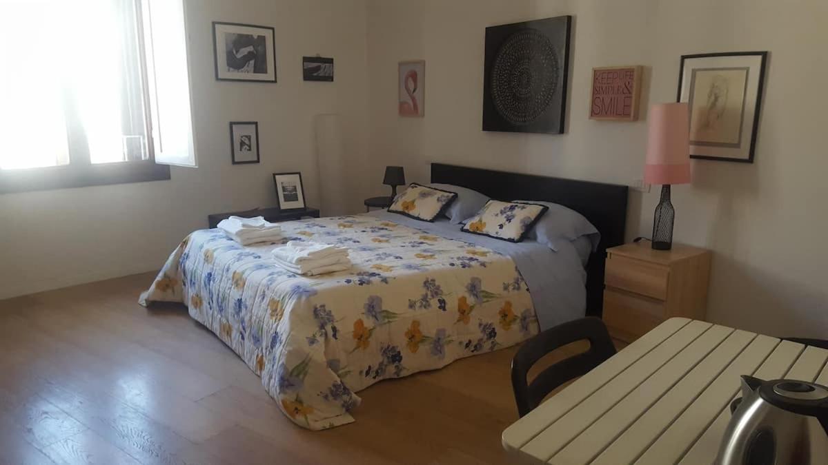 Chiara Room Florencia Exterior foto